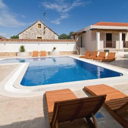 Villa Hacienda Maximillian *
